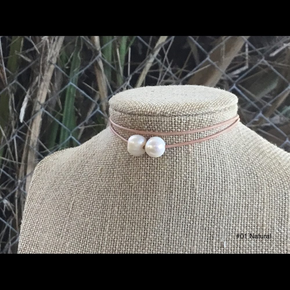 NWOT Double Stranded Double Pearl Choker